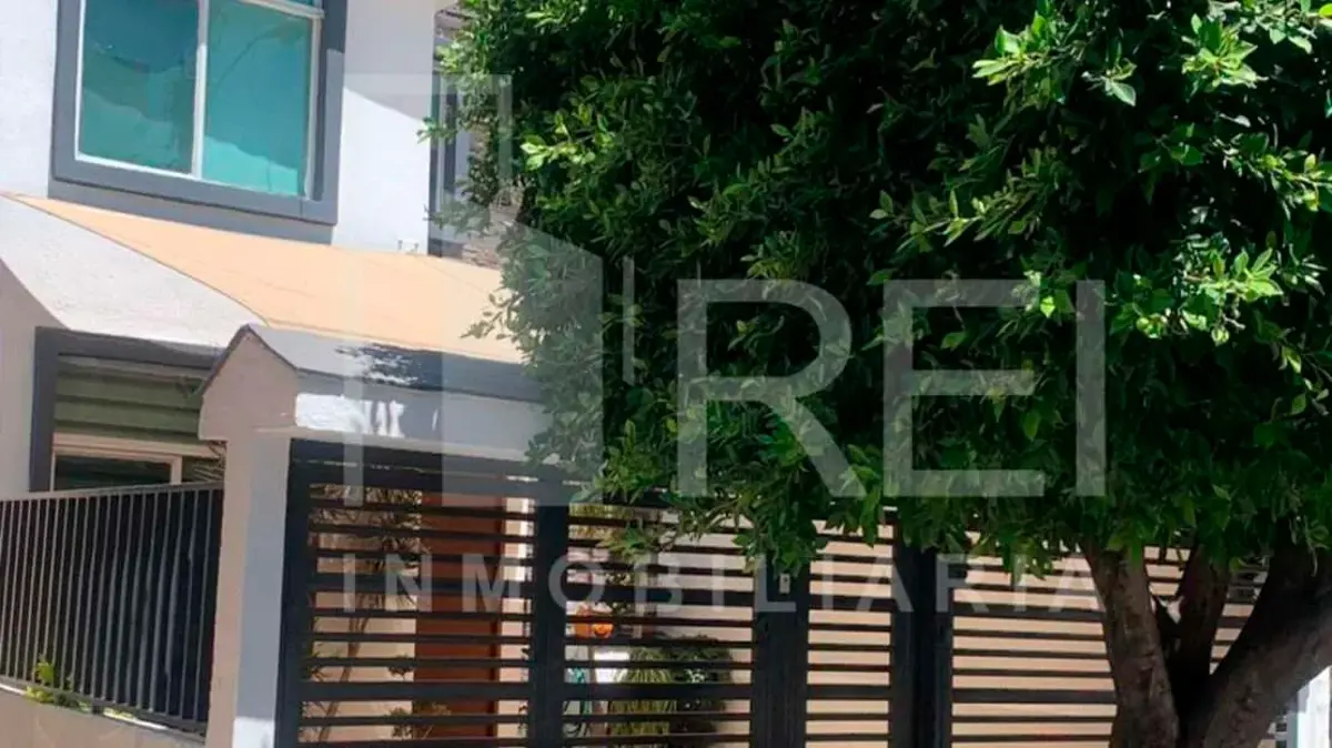 Casa en venta en Residencial Plaza Guadalupe, Zapopan — foto 1 de 15