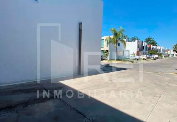 Casa en venta en Valle de San Isidro, Zapopan — foto 3 de 24