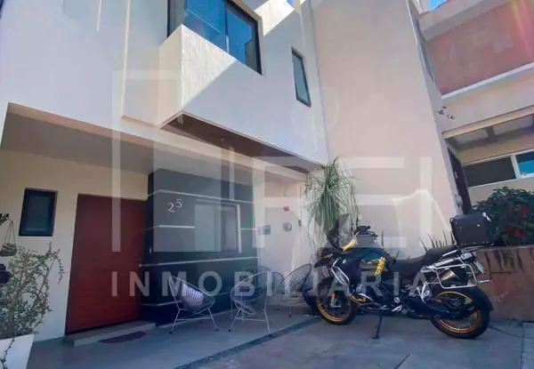 Casa en venta en Valle de San Isidro, Zapopan — foto 2 de 24
