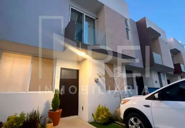 Casa en venta en El Fortín, Zapopan — foto 2 de 26