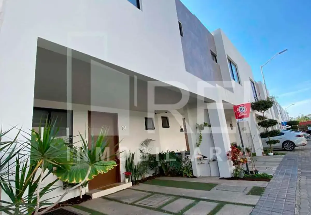 Casa en venta en Real de Santa Anita, Tlajomulco de Zúñiga — foto 1 de 27