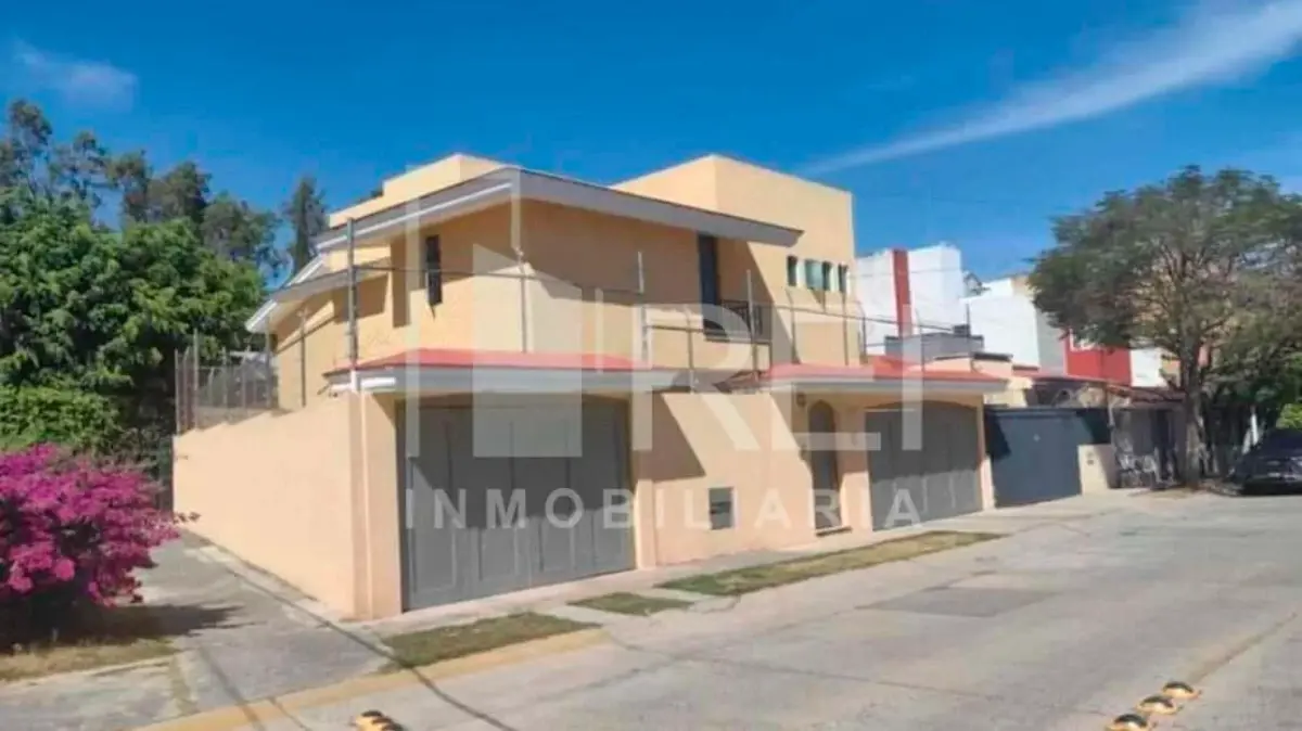 Casa en venta en Paseos del Sol, Zapopan — foto 1 de 14