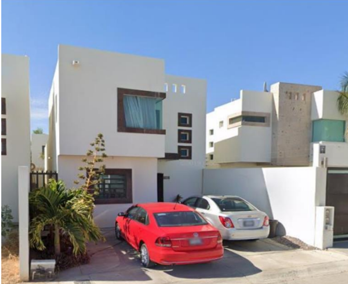 Casa en venta en Jardines de la Paz, La Paz — foto 1 de 8