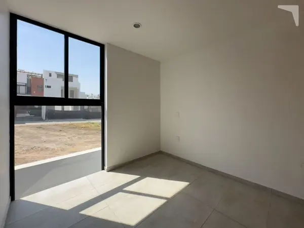 Casa en venta en Madeiras, Zapopan — foto 3 de 21
