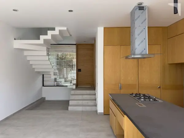 Casa en venta en Madeiras, Zapopan — foto 2 de 21