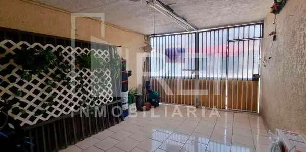 Casa en venta en Insurgentes 1a Secc, Guadalajara — foto 2 de 17