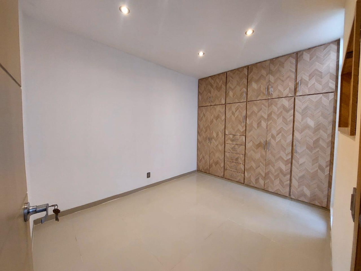 Departamento en Venta en Ampliación los Ángeles, Torreón - Amplio y Moderno