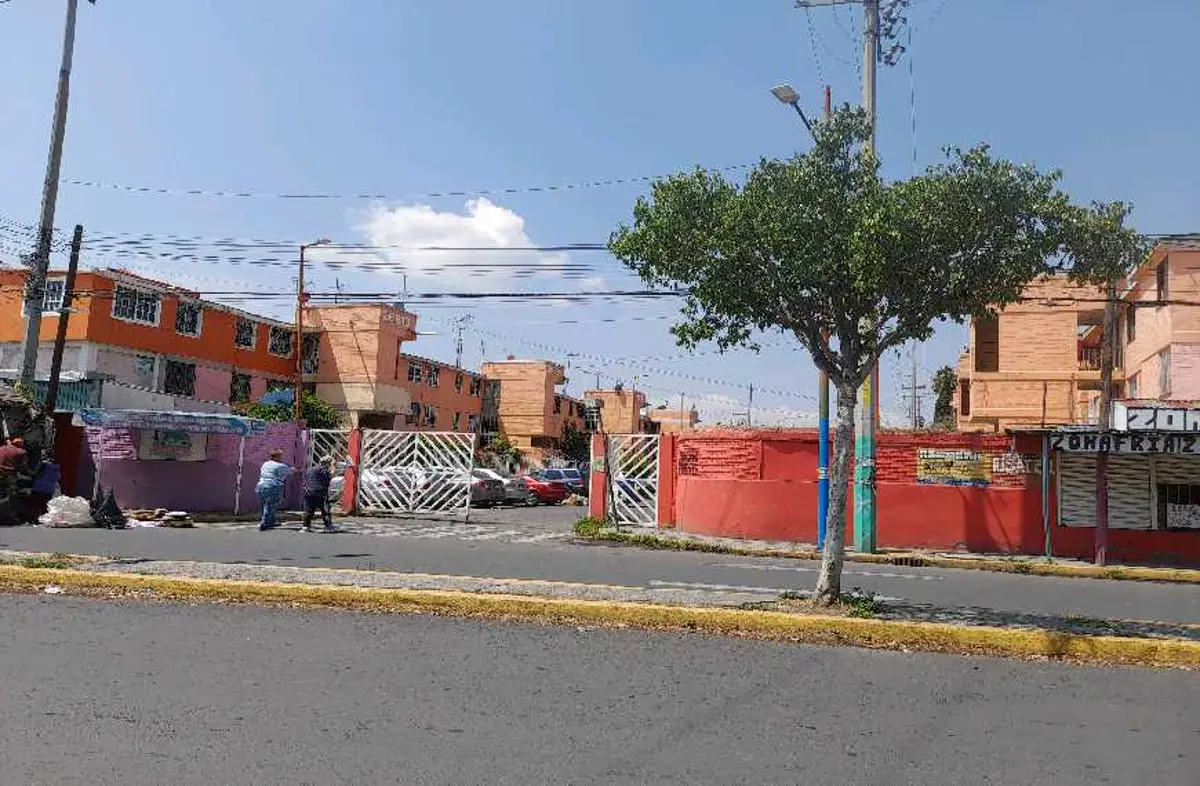 Casa en venta en Santa Martha Acatitla, Iztapalapa — foto 1 de 4