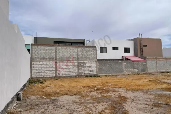 Terreno en venta en Villas del Renacimiento, Torreón — foto 3 de 9