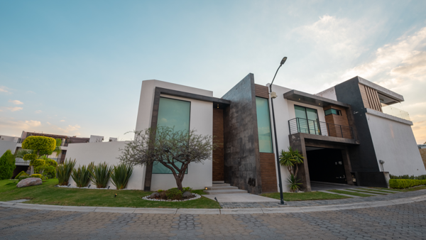 Casa en venta en Lomas de Angelópolis, Ocoyucan — foto 2 de 30