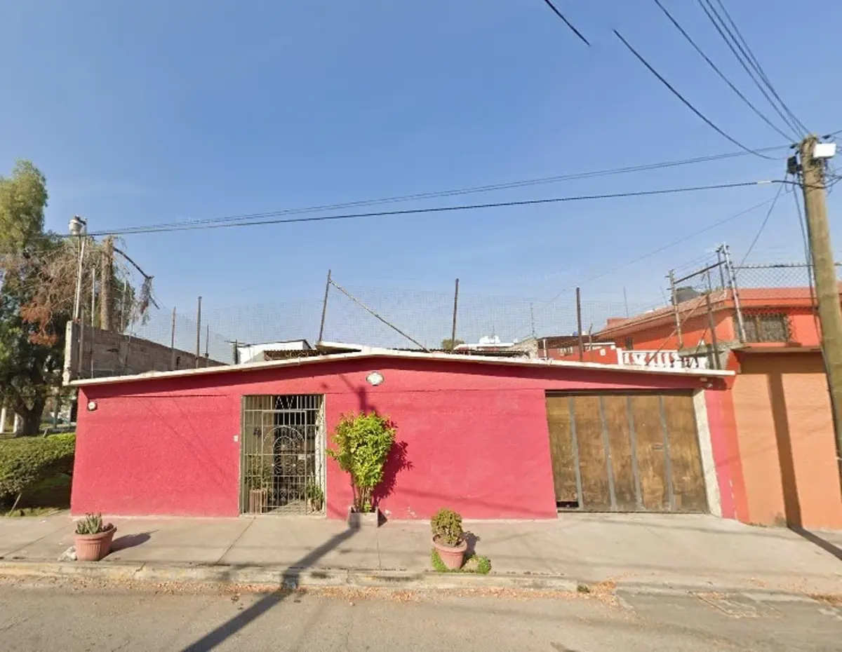 Casa en venta en José María Morelos y Pavón, Coacalco de Berriozábal — foto 1 de 16
