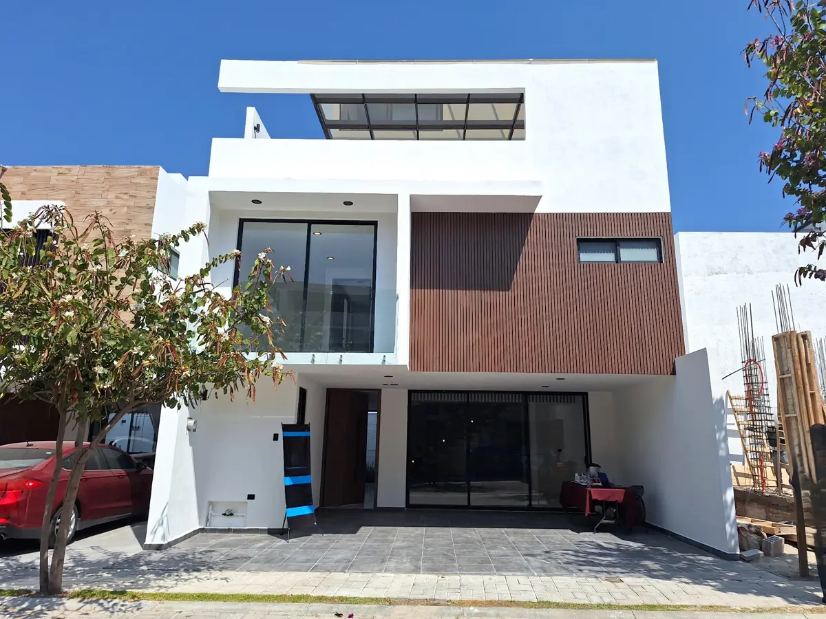 Casa en venta en Lomas de Angelópolis, Ocoyucan — foto 1 de 32