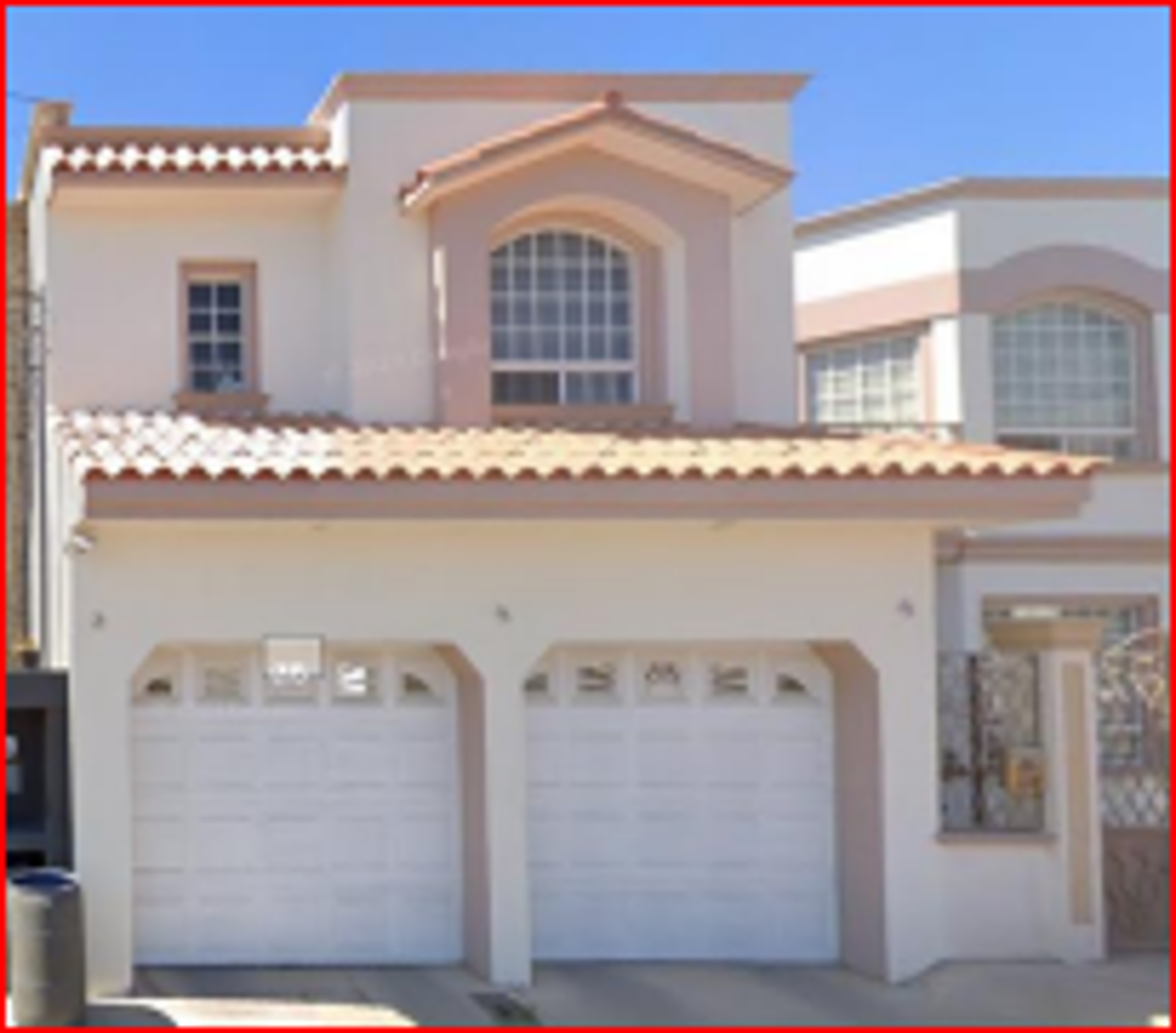 Casa en venta en Valle Dorado Sección Lagos, Ensenada — foto 1 de 13