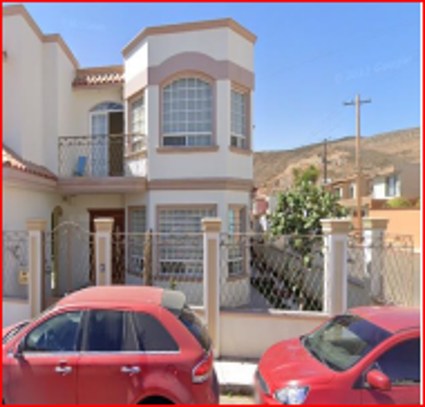 Casa en venta en Valle Dorado Sección Lagos, Ensenada — foto 2 de 13