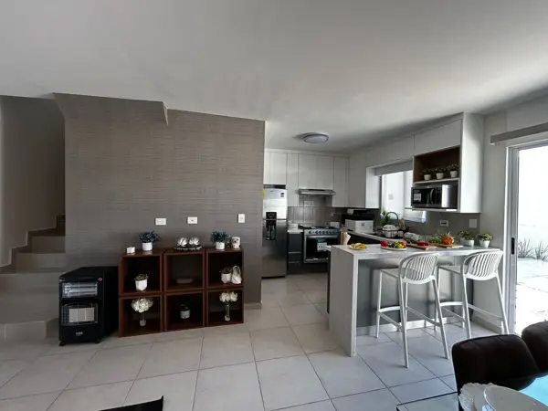 Casa en venta en Portal de las Lomas, Saltillo — foto 2 de 16