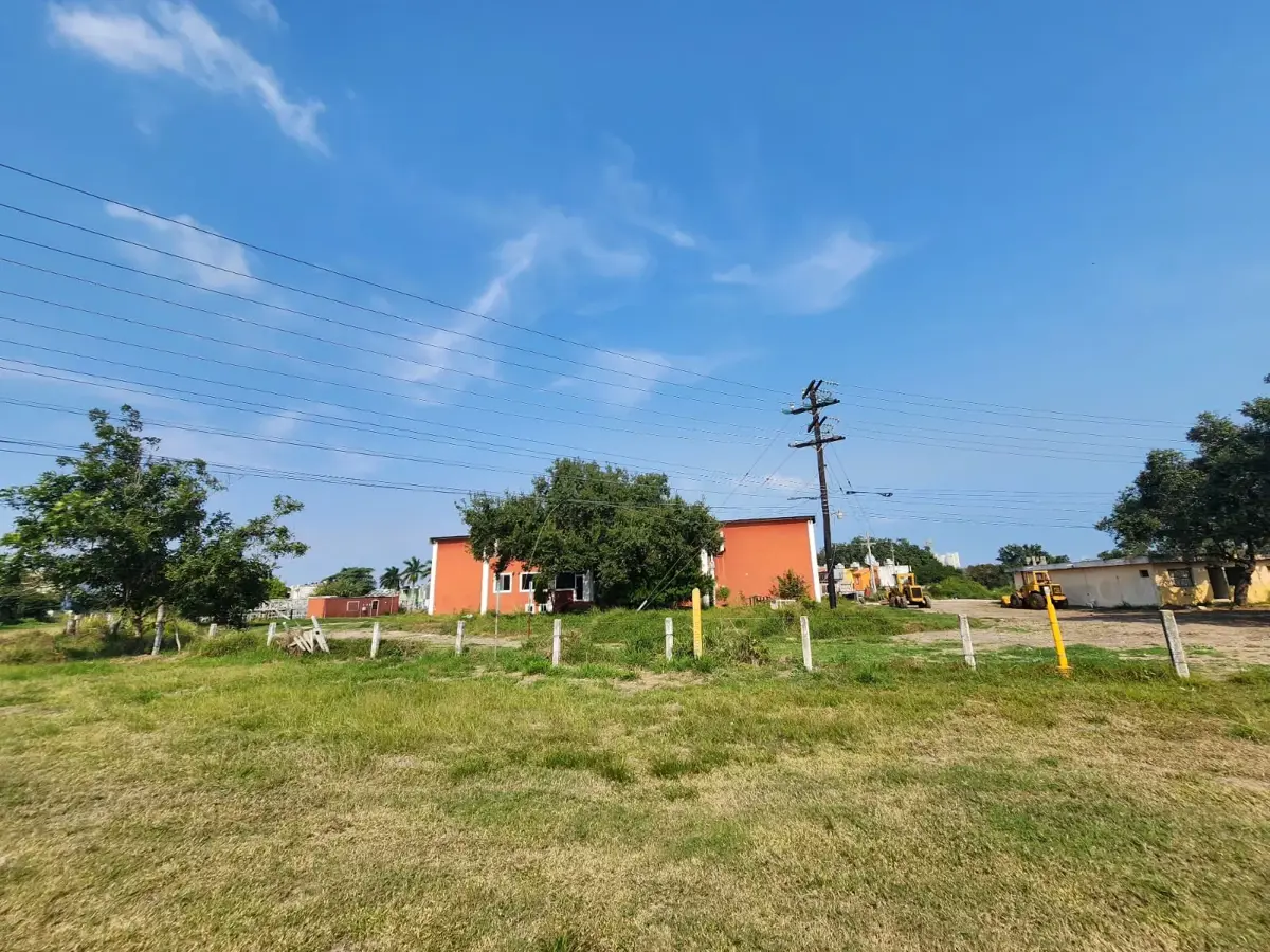 Nave en venta en Arecas, Altamira — foto 1 de 10