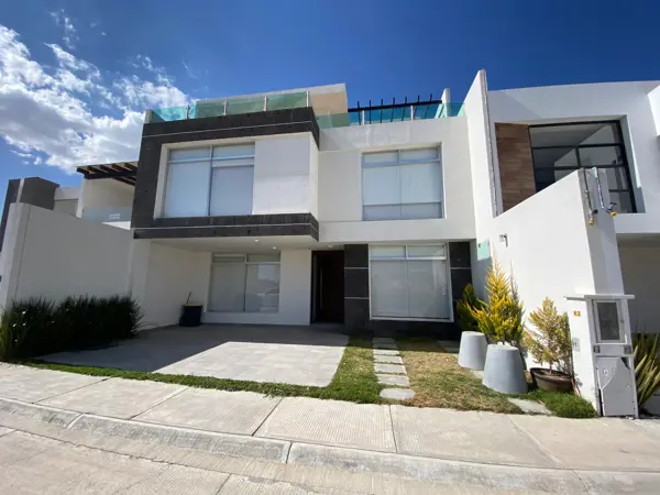 Casa en venta en El Portezuelo, Mineral de la Reforma — foto 2 de 27