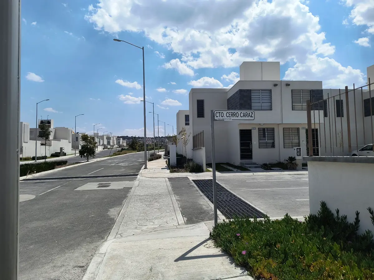 Casa en venta en Lomas de la Plata, Pachuca de Soto — foto 1 de 20