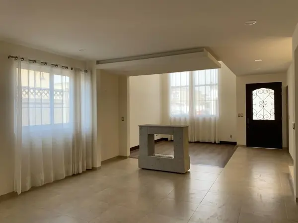 Casa en venta en Portofino Royal Country Club, Metepec — foto 3 de 52