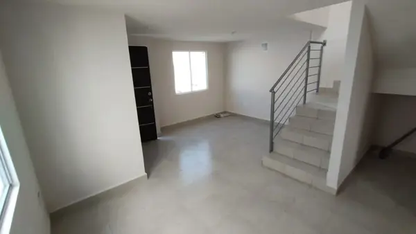 Casa en venta en Los Héroes Lincoln, García — foto 2 de 5