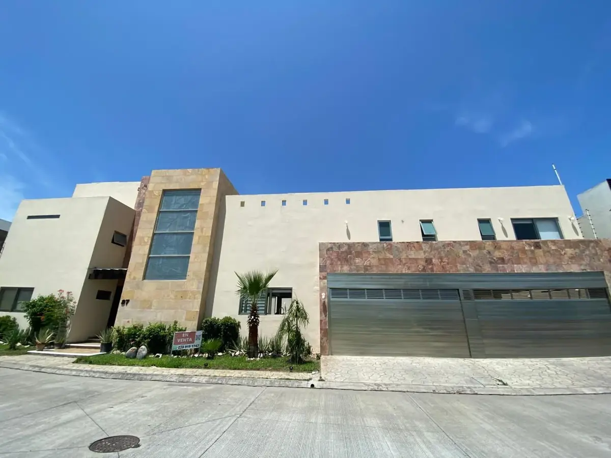 Casa en venta en Lomas del Sol, Alvarado — foto 1 de 15
