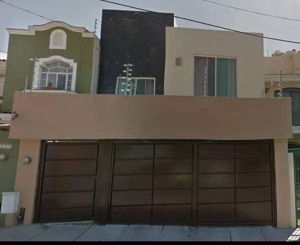 VENTA DE MARAVILLOSA  CASA EN ZAPOPÁN, JALISCO