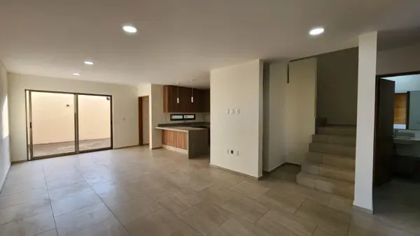 Casa en venta en Carlos de la Madrid, Villa de Álvarez — foto 3 de 10