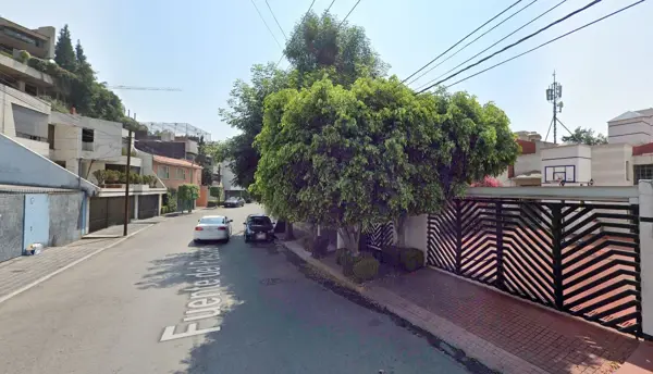 Casa en venta en Lomas de Tecamachalco Sección Bosques I y II, Huixquilucan — foto 2 de 12