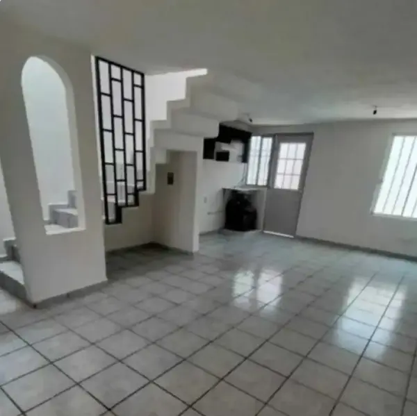 Casa en venta en Jardines Del Edén, Tlajomulco de Zúñiga — foto 3 de 13
