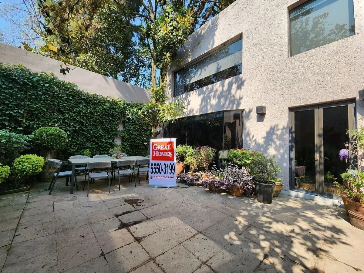 Casa en renta en San Angel, Álvaro Obregón — foto 1 de 17