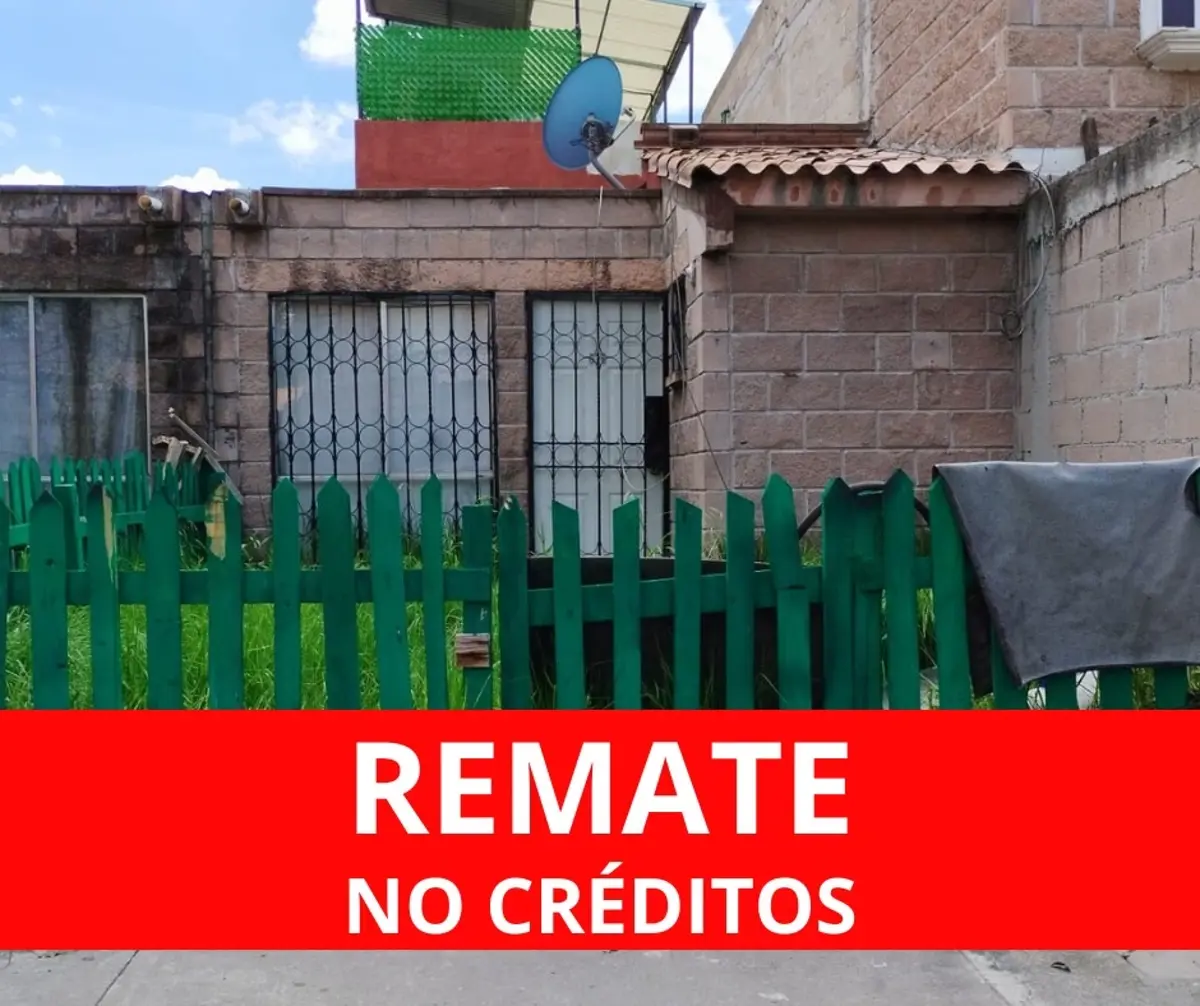 Casa en venta en San Francisco Tlalcilalcalpan, Almoloya de Juárez