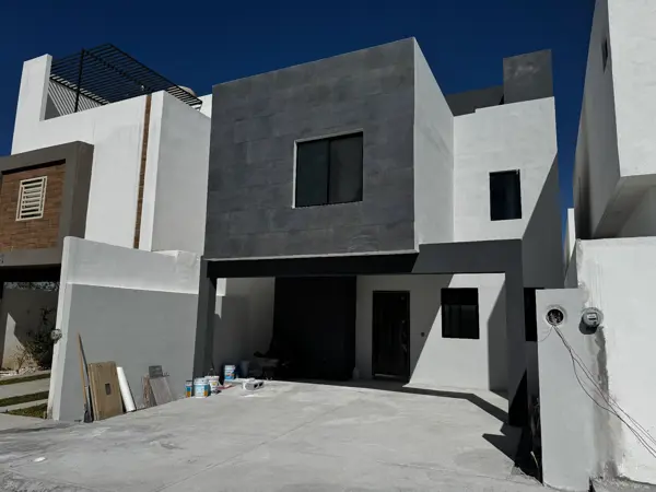 Casa en venta en Cordillera, Saltillo — foto 2 de 36