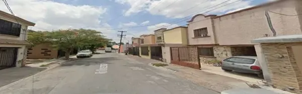 Casa en venta en Jardines del Canada, General Escobedo — foto 3 de 10