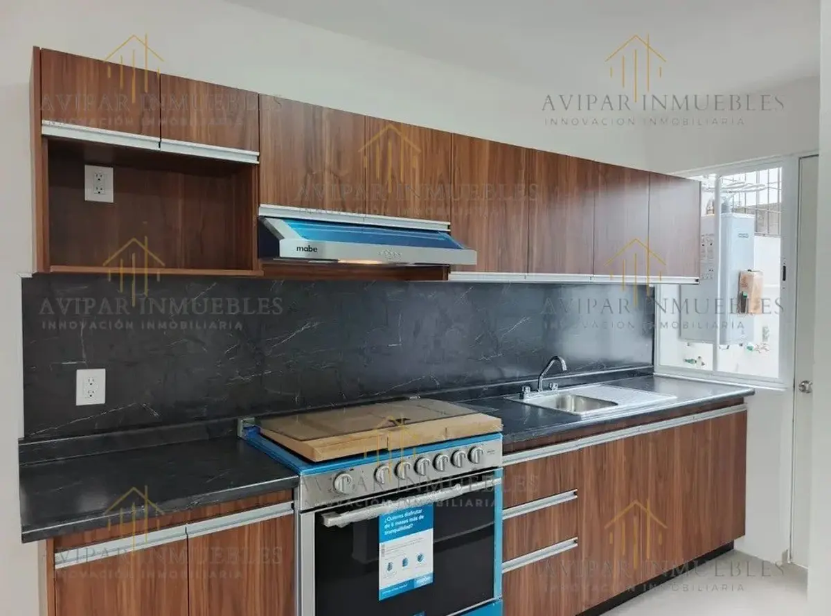 Casa en venta en Real Del Valle, Tlajomulco de Zúñiga — foto 1 de 27