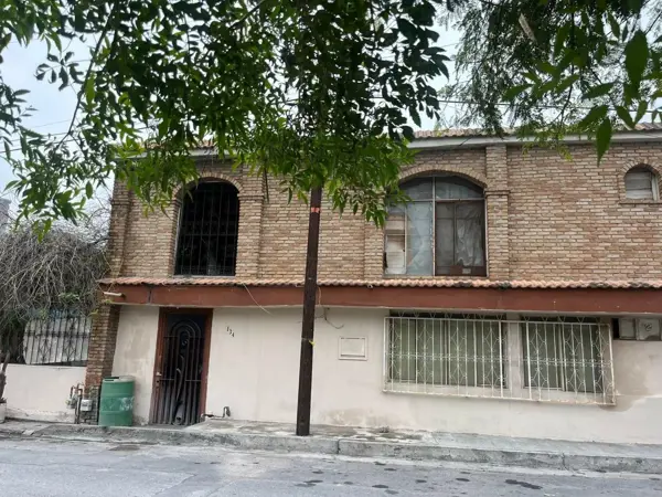 Casa en venta en Trabajadores, Santa Catarina — foto 2 de 4