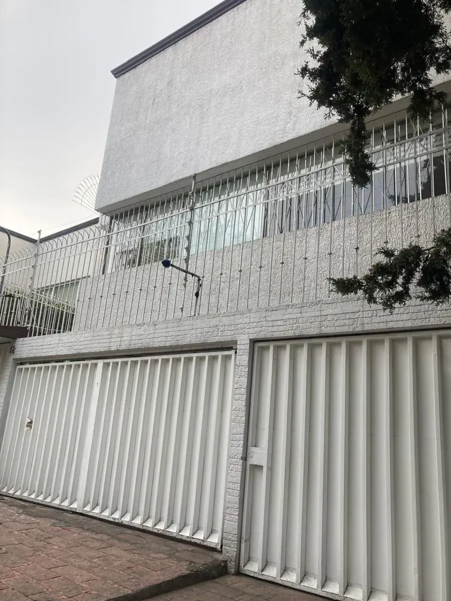 Casa en venta en La Herradura Sección I, Huixquilucan — foto 1 de 27