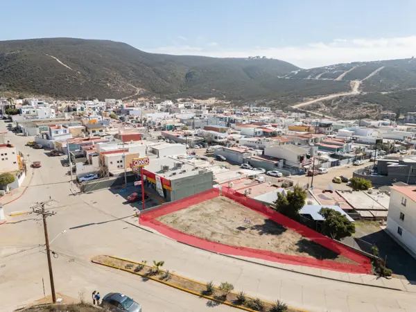 Terreno en renta en Valle Dorado, Ensenada — foto 3 de 5