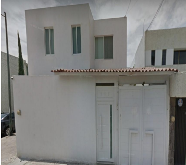Casa en venta en Las Plazas, Irapuato — foto 2 de 9