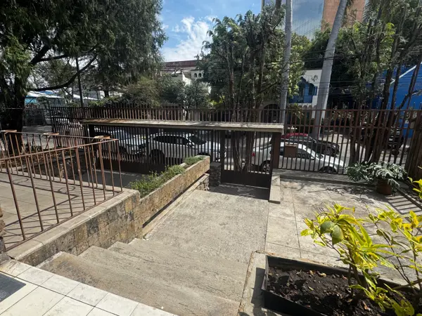 Casa en venta en Vallarta Poniente, Guadalajara — foto 2 de 31