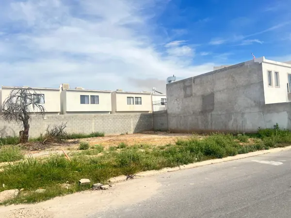 Terreno en venta en Villas del Renacimiento, Torreón — foto 3 de 5