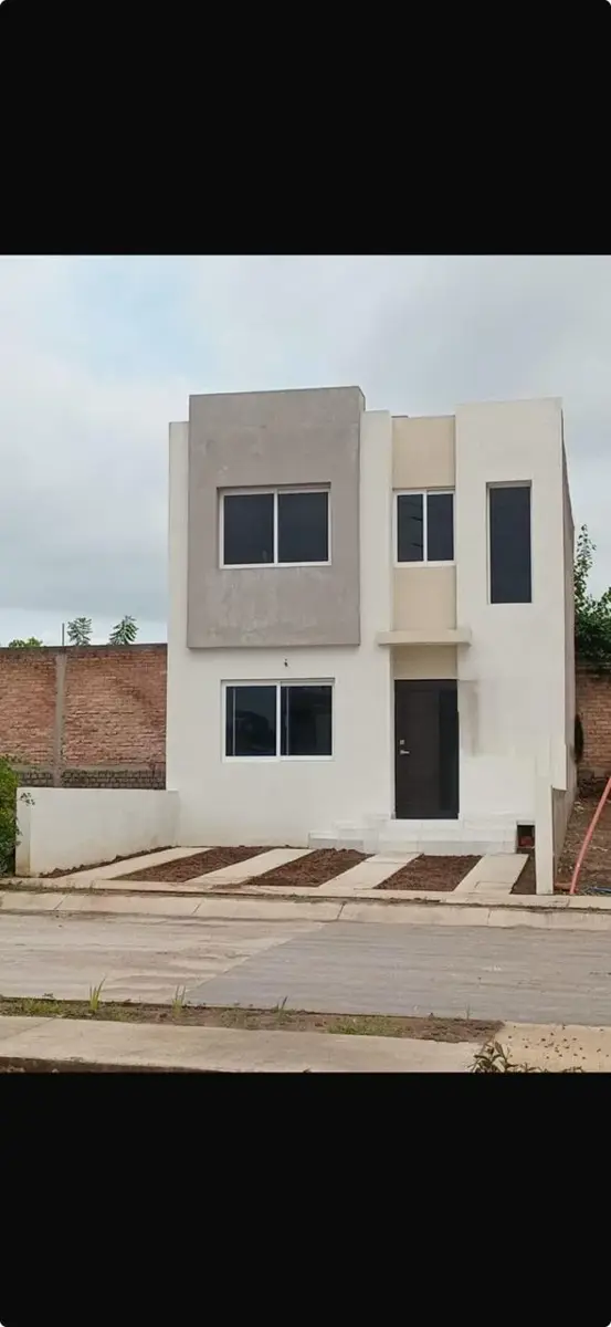 Casa en venta en Flores Magon, Tepic — foto 1 de 12