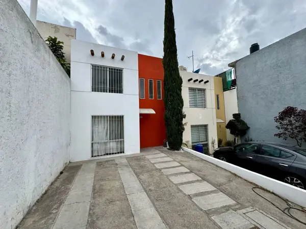 Casa en venta en Country del Lago, León — foto 2 de 9