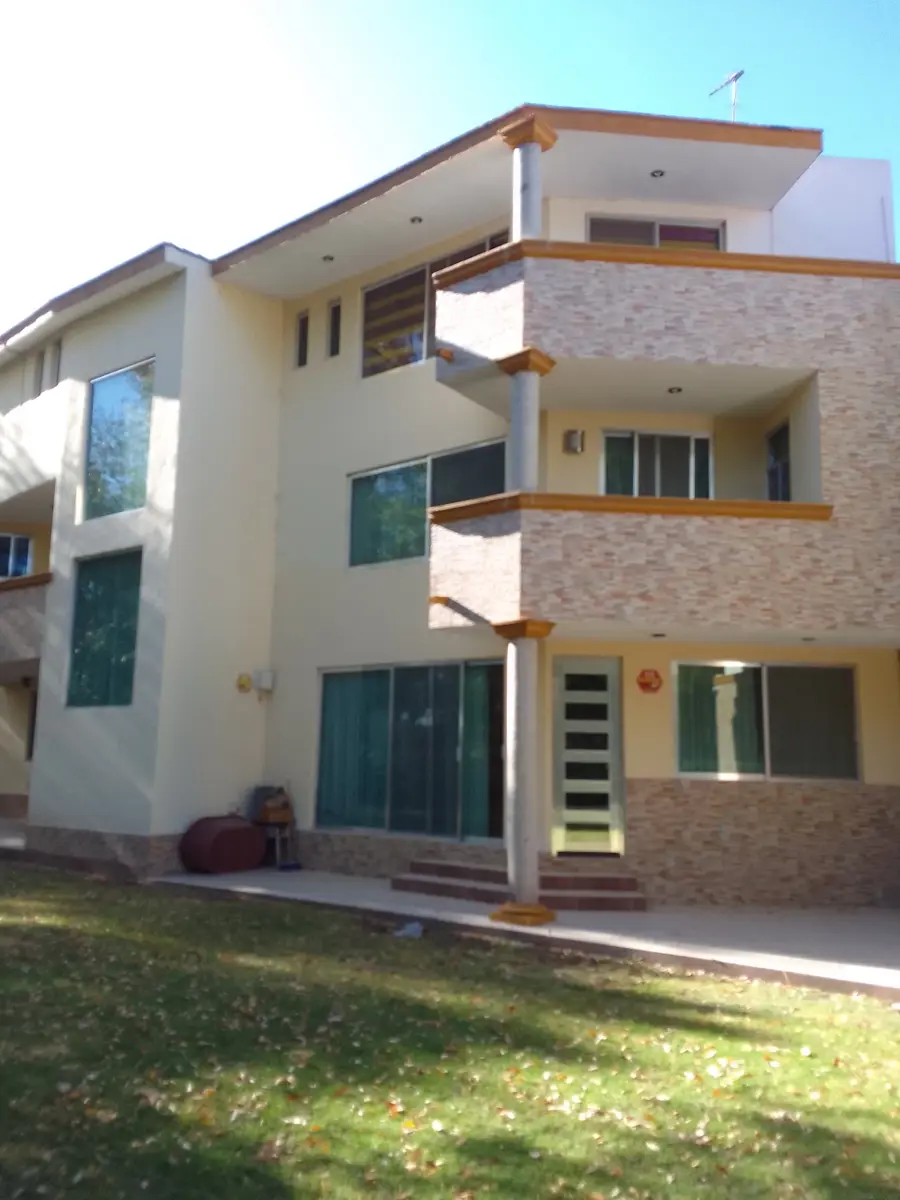 Casa en venta en Residencial Claustros del Río, San Juan del Río — foto 1 de 3