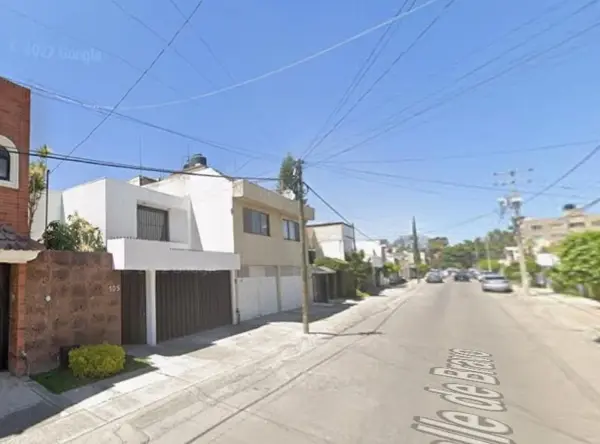 Casa en venta en Valle del Campestre, León — foto 2 de 8
