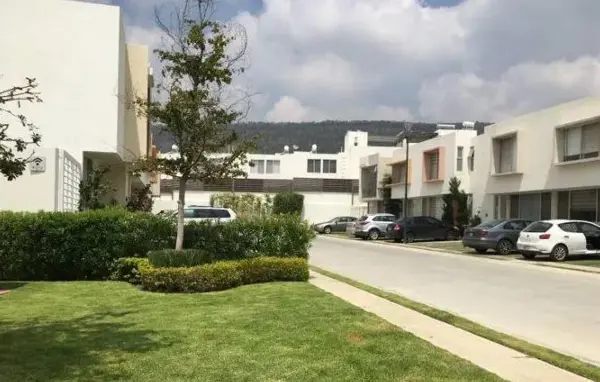 Casa en venta en El Fortín, Zapopan — foto 2 de 14