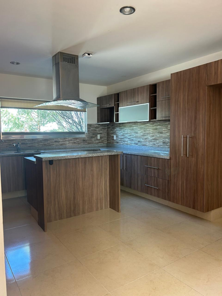Casa en venta en Cañadas del Lago, Corregidora — foto 3 de 18