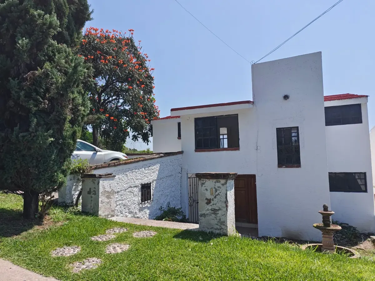 Casa en renta en Lomas de Cocoyoc, Atlatlahucan — foto 1 de 14