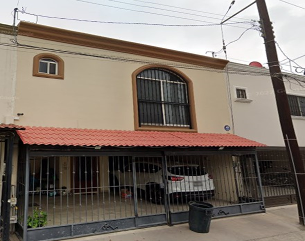 VENTA DE MARAVILLOSA CASA EN VALLE DE LAS CUMBRES, NUEVO LEÓN