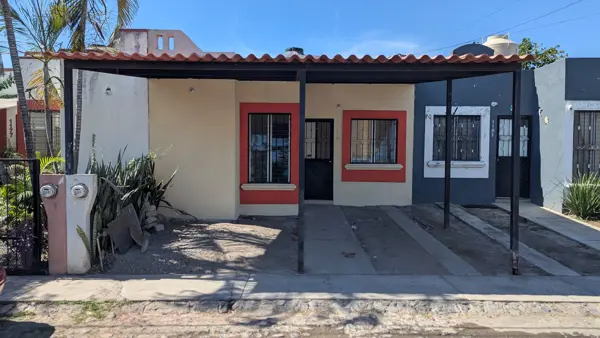 Casa en Venta en Tabachines, Villa de Álvarez, Colima