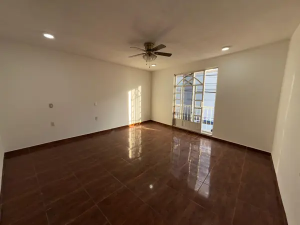 Casa en venta en Ampliación División del Norte, Morelia — foto 3 de 26